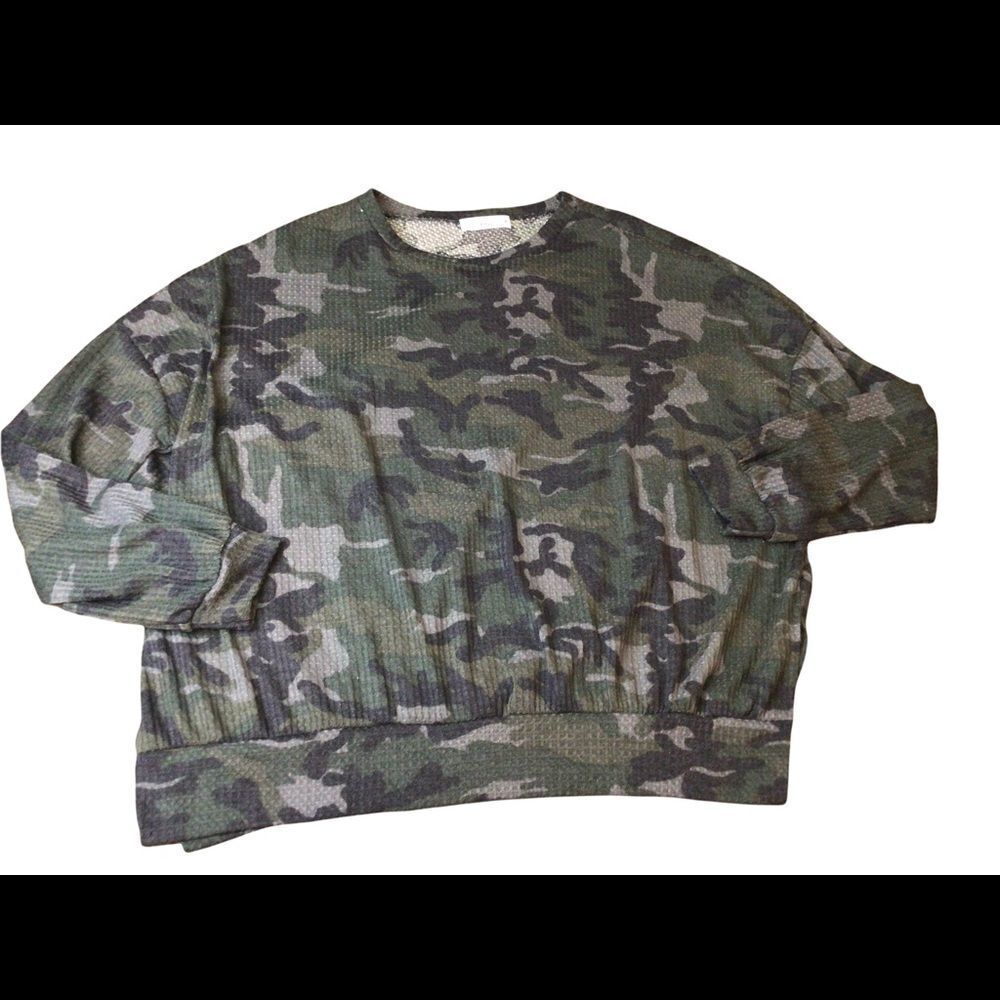 Talulah top size medium long sleeve